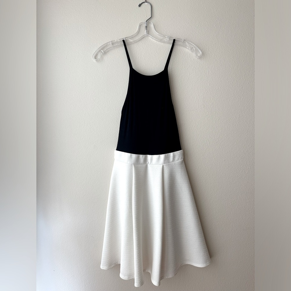 Junior’s Fit & Flare Dress